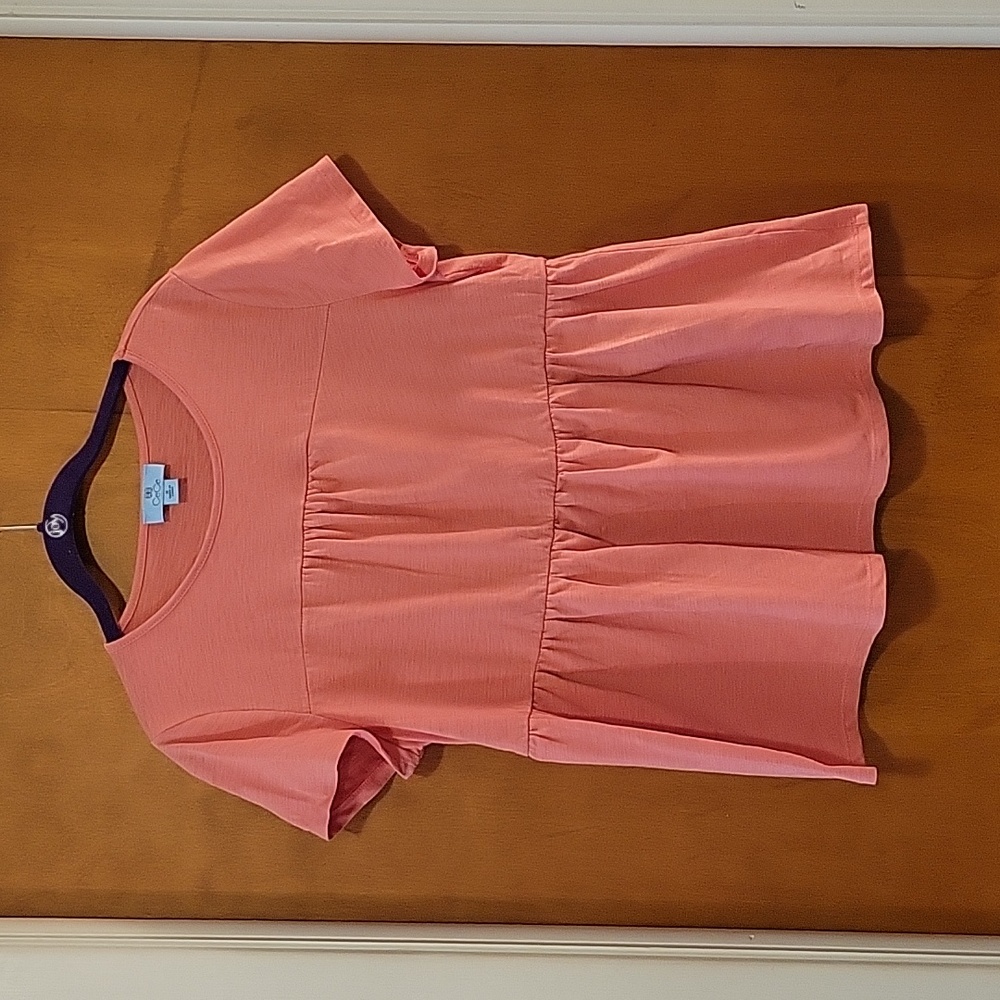 CeCe Short Sleeve Tee M